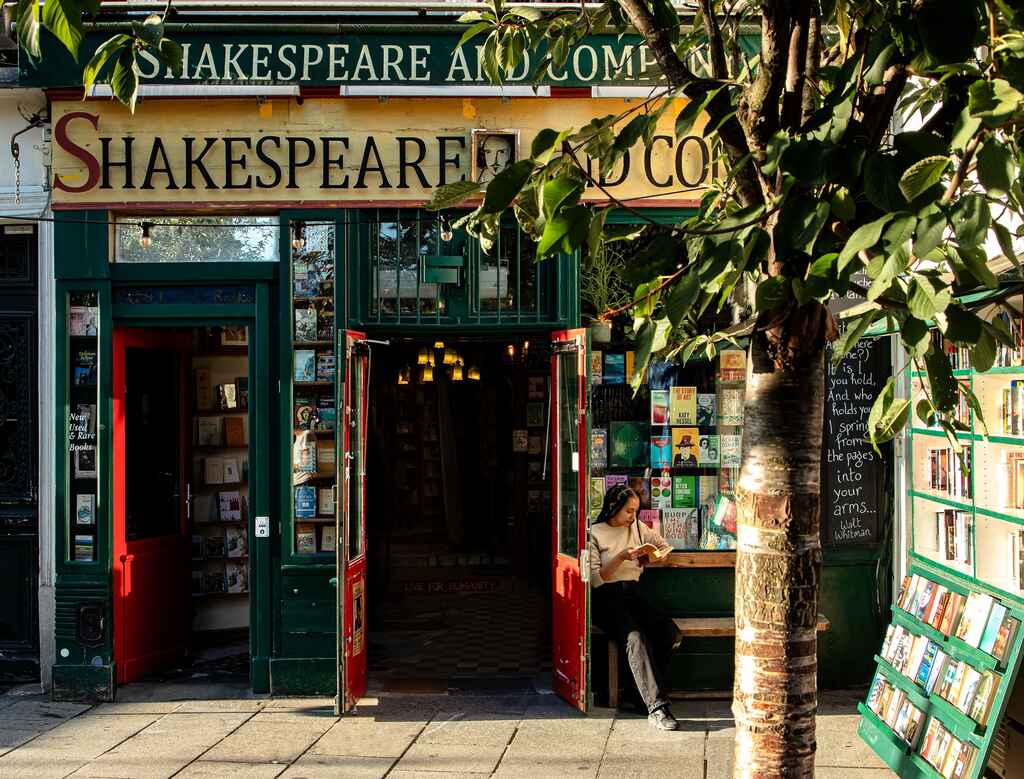 The front of the Shakespeare and Co Parisian bookshop